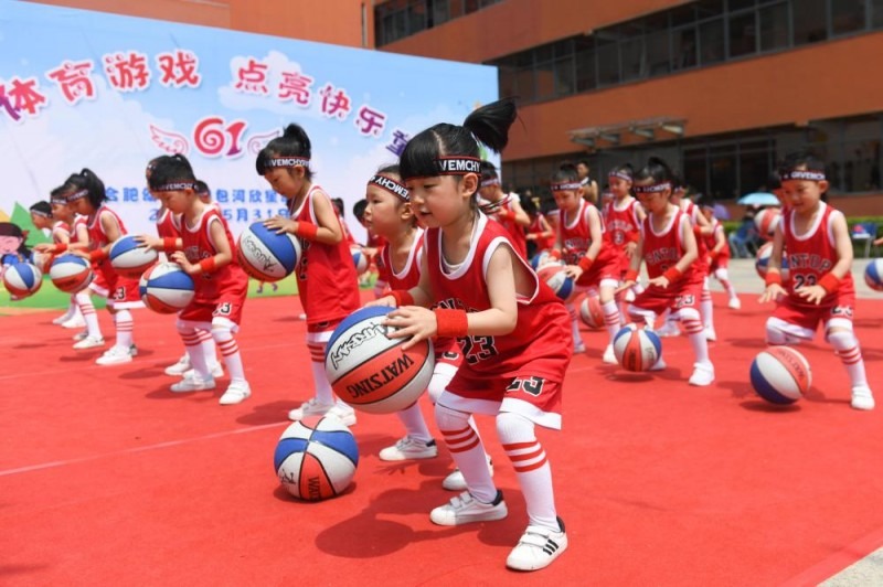 [天下足球]哲凯赖什点球破门 阿森纳继续领跑